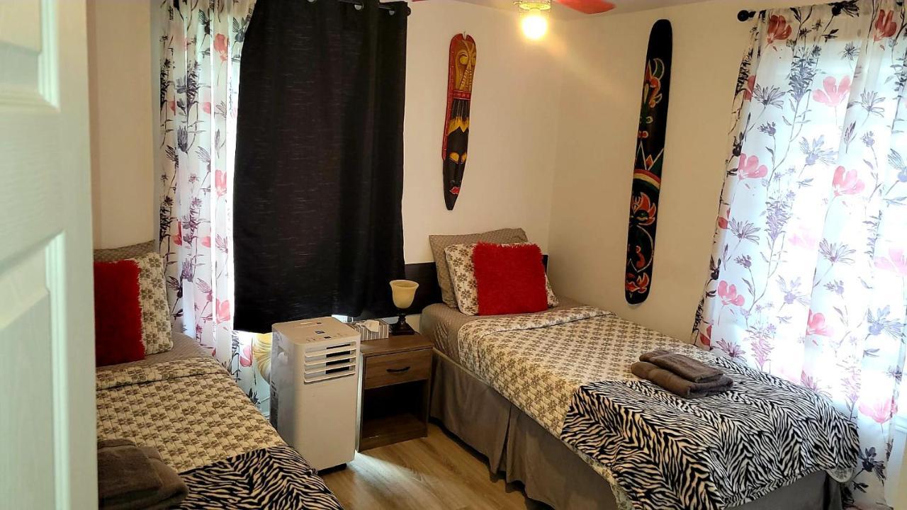 Quiet Cozy Apartment Next To Highway Wifi+Netflix Edmundston Luaran gambar